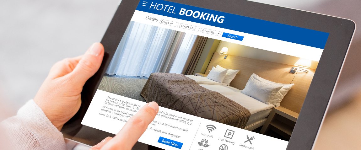 booking hotel room