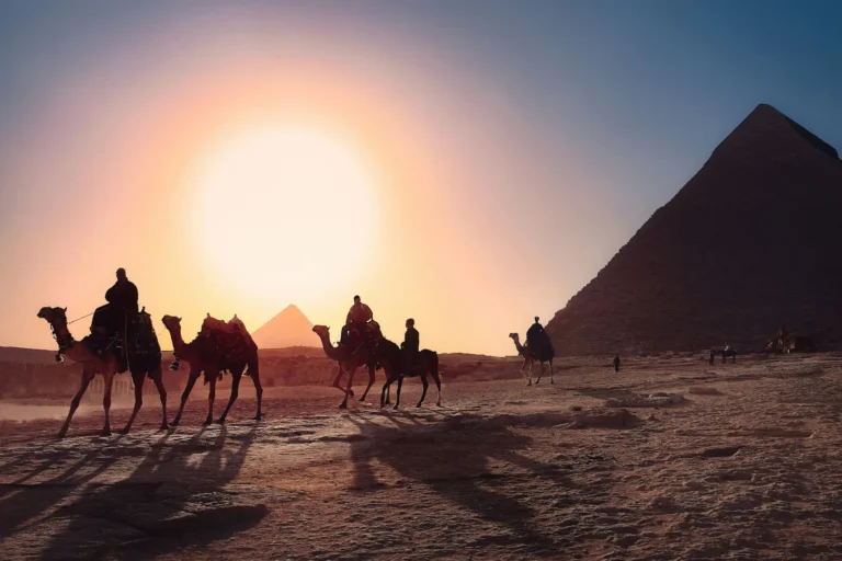 Discover the Secrets of the Pyramids with an Egypt Visa