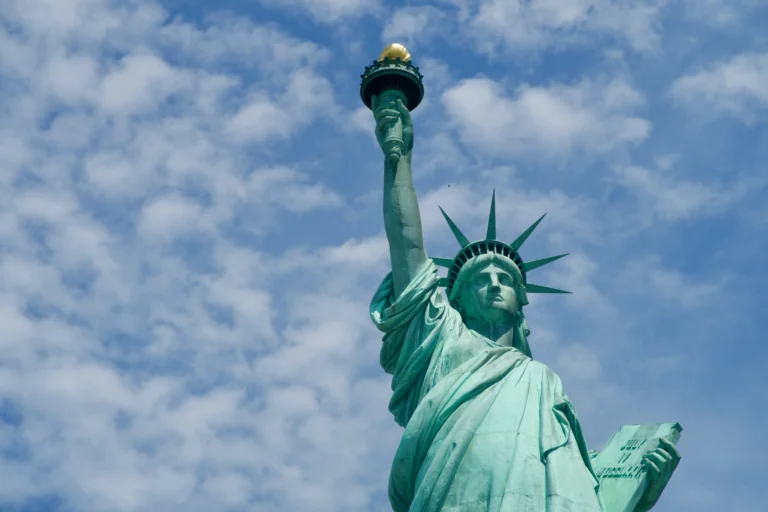 2026-ci ildə Amerika Vizası Necə Ala Bilərəm?
