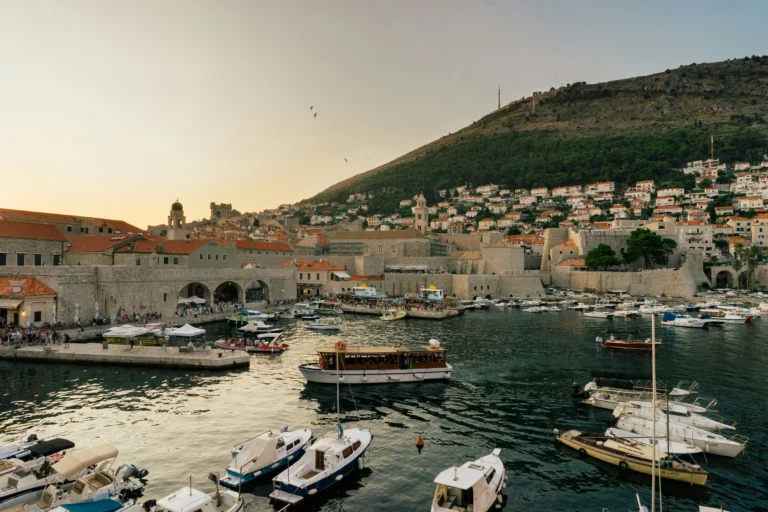 Monteneqro Viza Neçə Günə Hazır Olur?